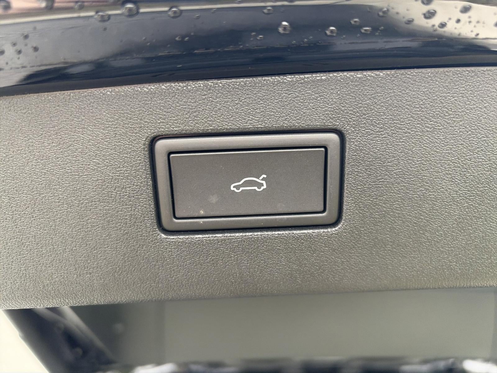 2026 Volkswagen Tiguan SE R-Line Black 4MOTION