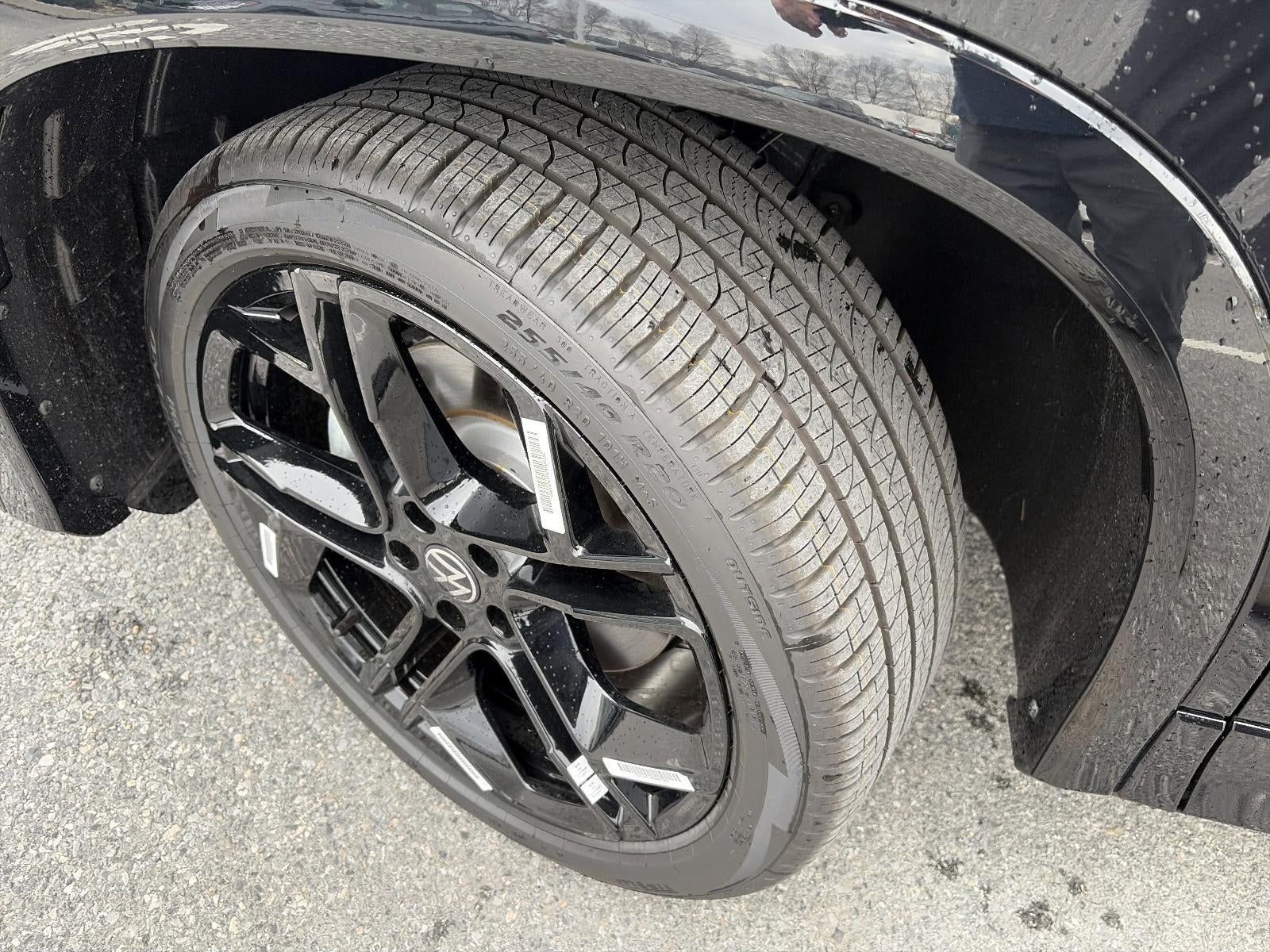 2026 Volkswagen Tiguan SE R-Line Black 4MOTION