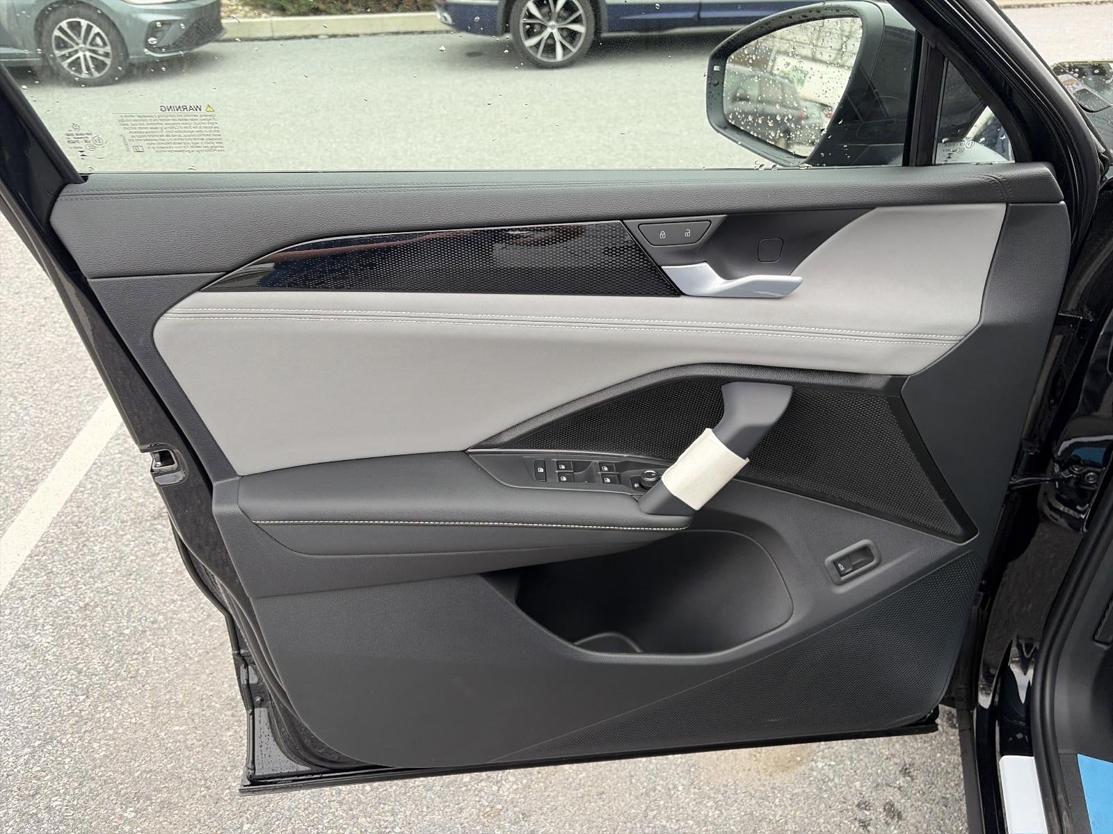 2026 Volkswagen Tiguan SE R-Line Black 4MOTION