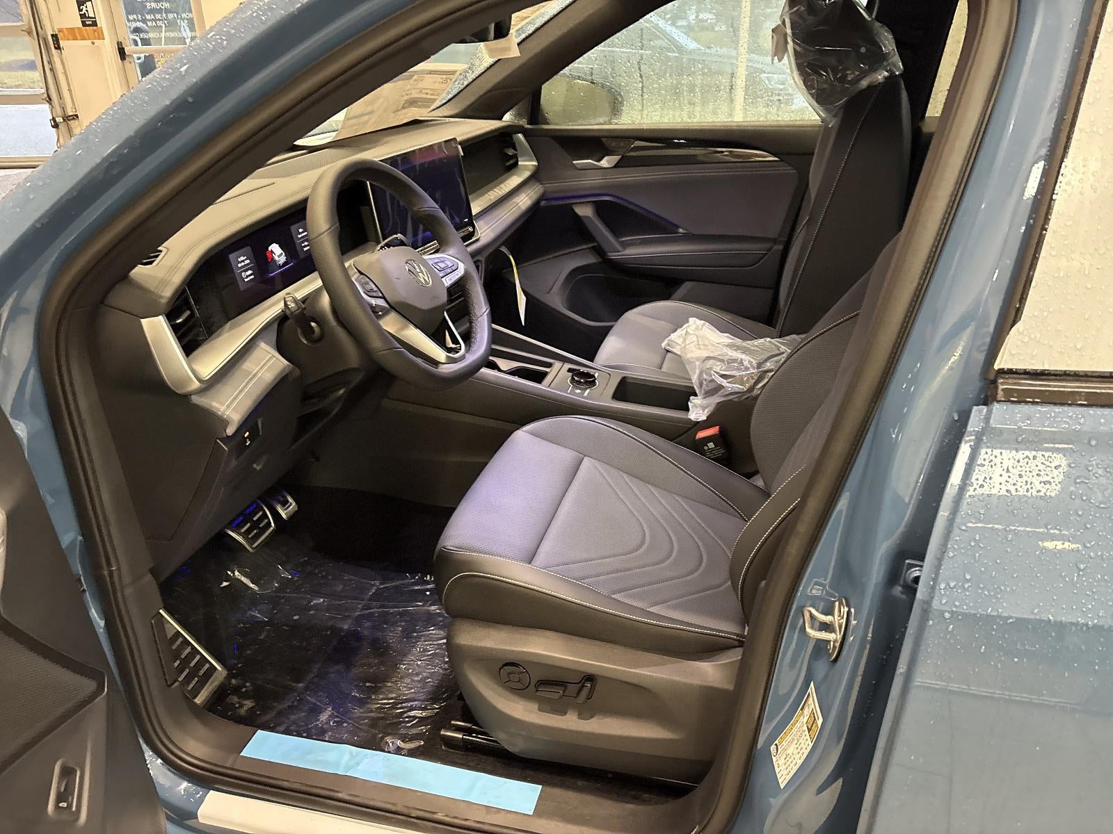 2026 Volkswagen Tiguan SE R-Line Black 4MOTION