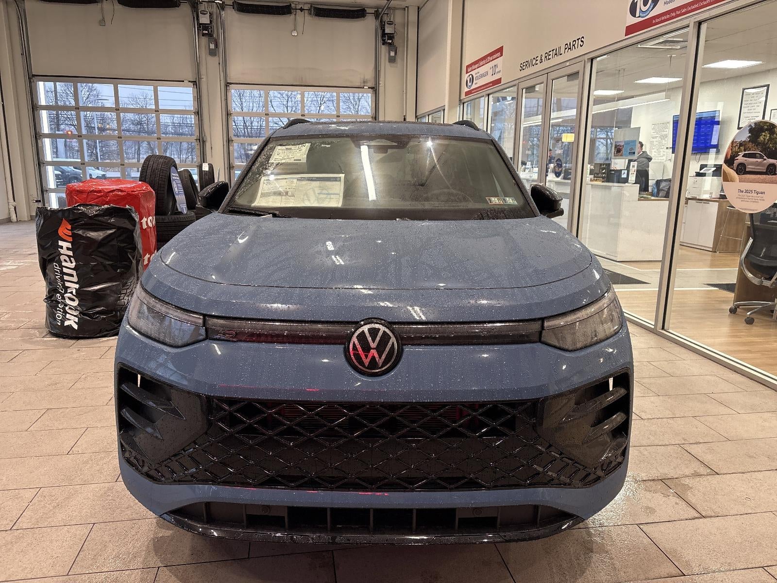 2026 Volkswagen Tiguan SE R-Line Black 4MOTION