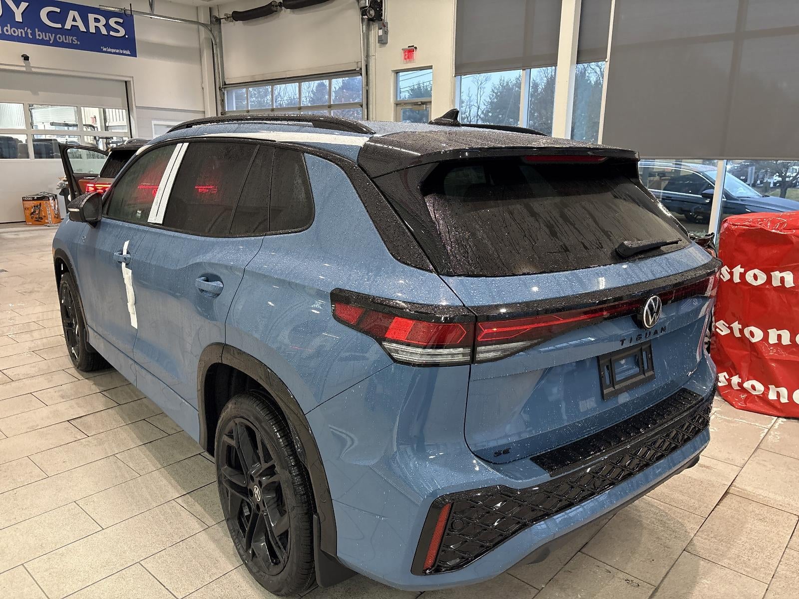 2026 Volkswagen Tiguan SE R-Line Black 4MOTION