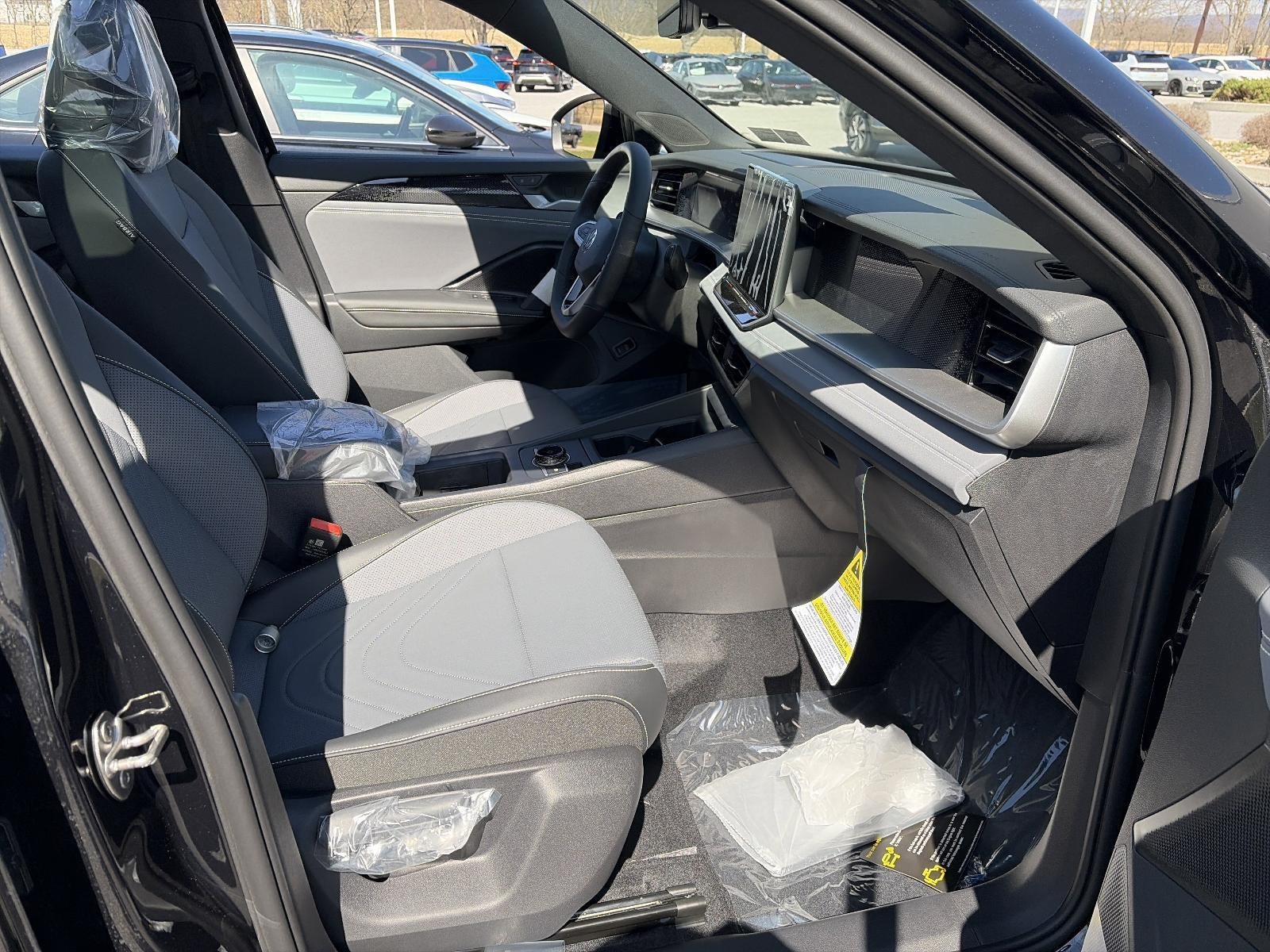 2026 Volkswagen Tiguan SE R-Line Black 4MOTION