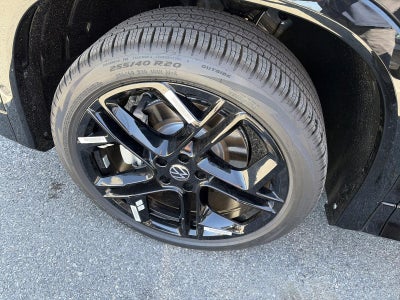 2026 Volkswagen Tiguan SE R-Line Black 4MOTION