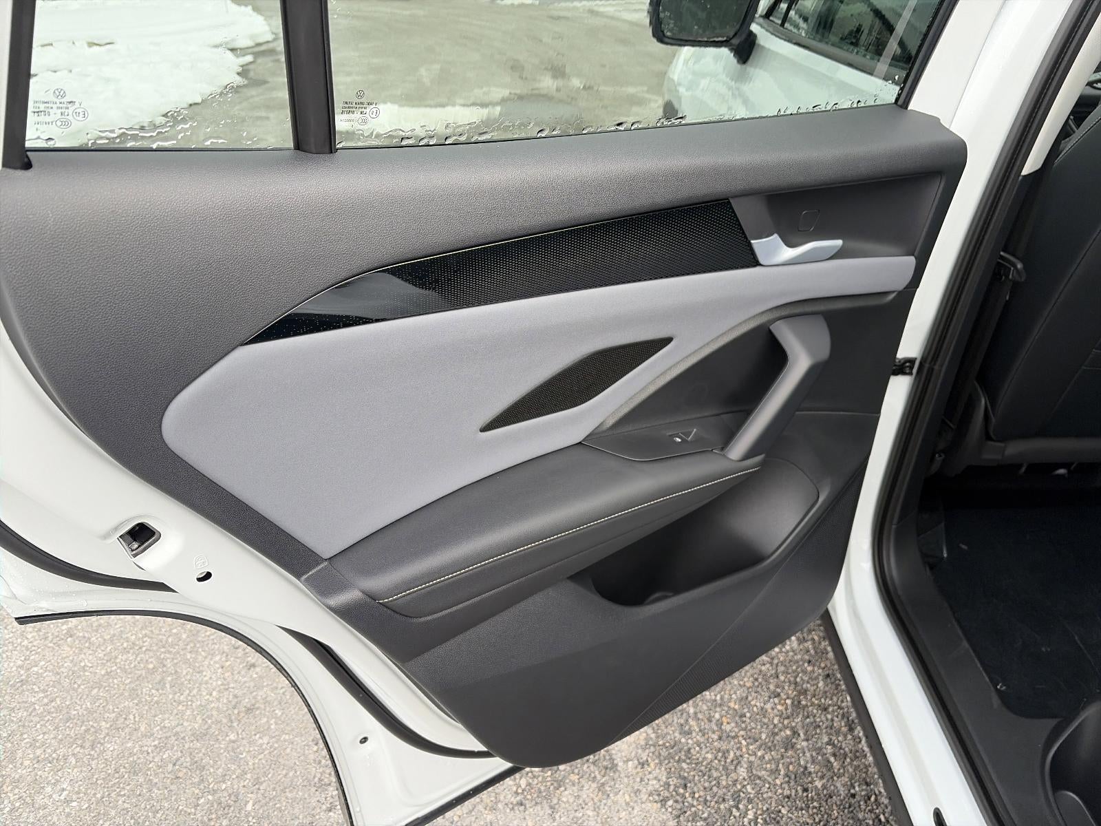 2026 Volkswagen Tiguan SE 4MOTION