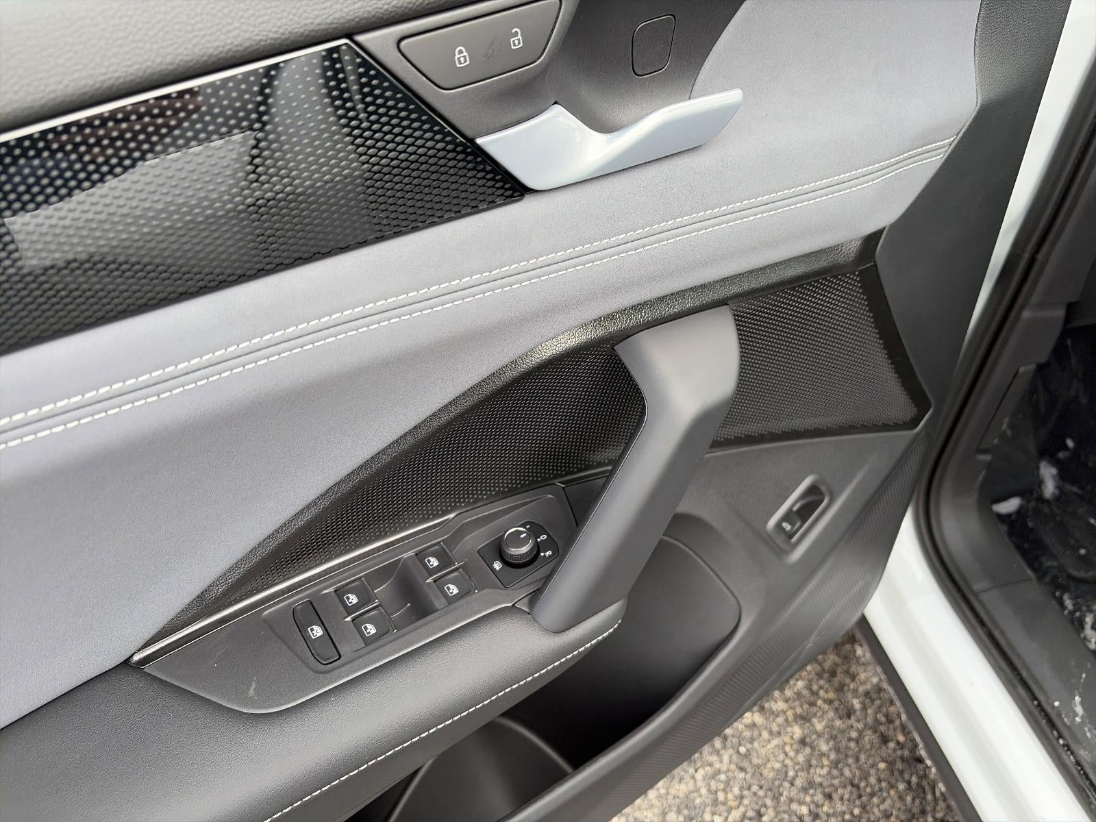 2026 Volkswagen Tiguan SE 4MOTION