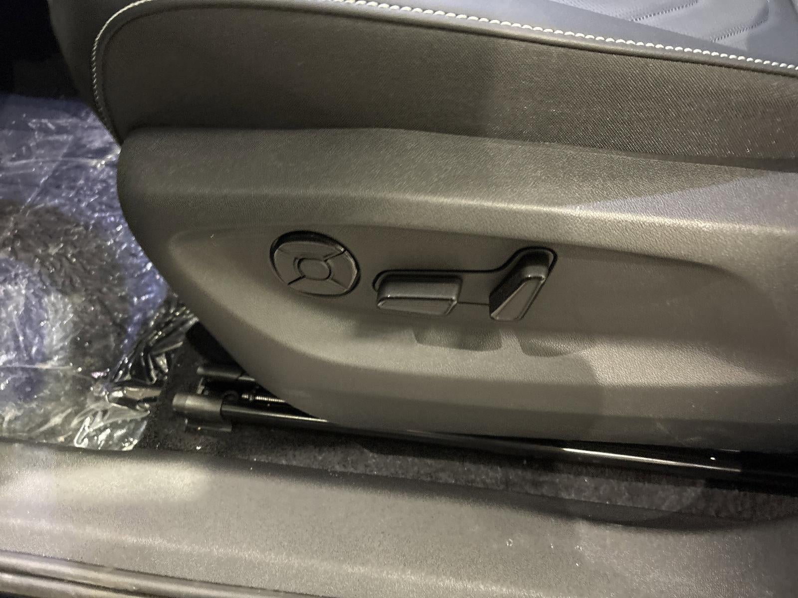 2026 Volkswagen Tiguan SE 4MOTION