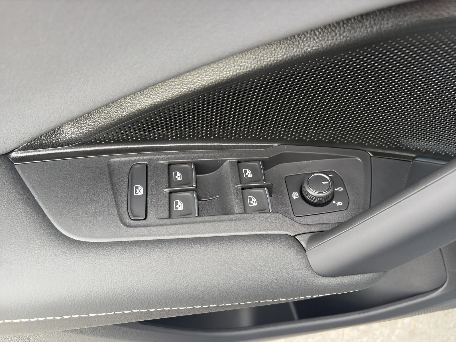 2026 Volkswagen Tiguan SE 4MOTION
