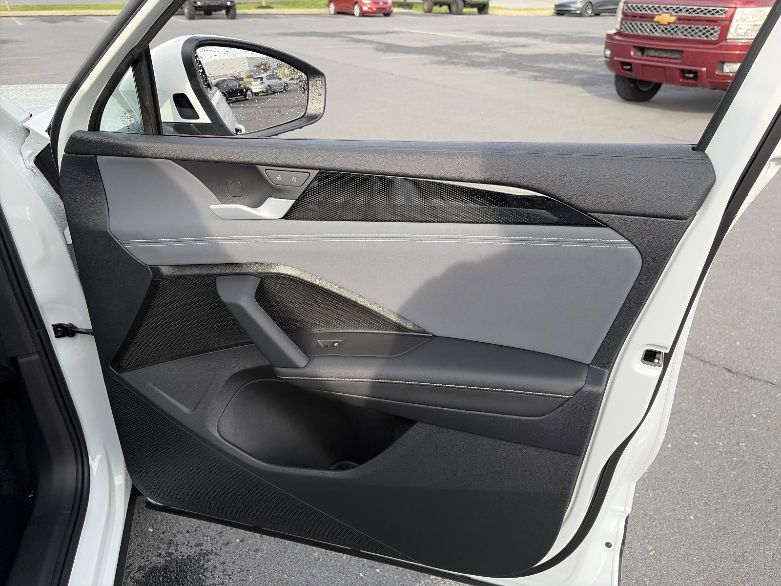 2026 Volkswagen Tiguan SE 4MOTION