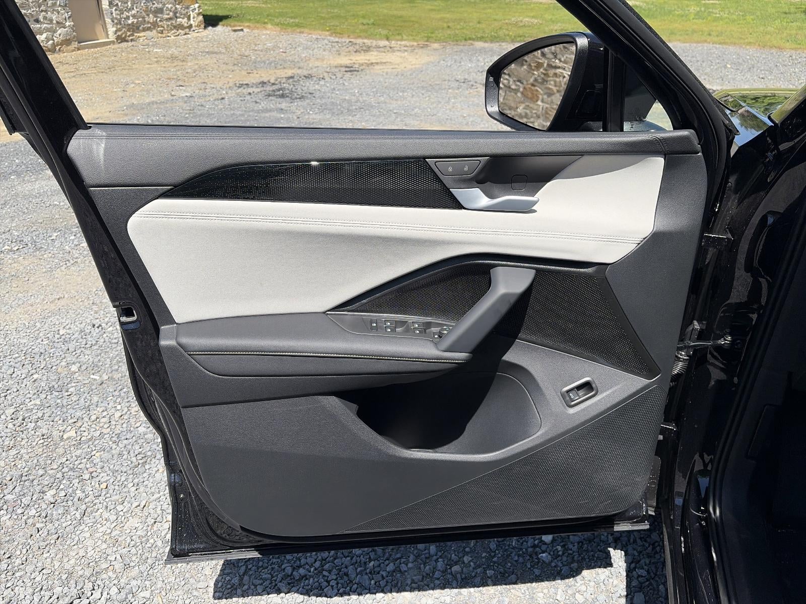 2026 Volkswagen Tiguan SE 4MOTION