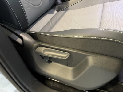 2026 Volkswagen Tiguan SE 4MOTION