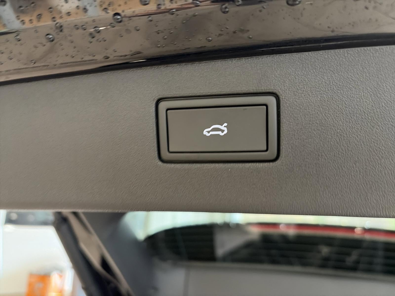 2026 Volkswagen Tiguan SE 4MOTION