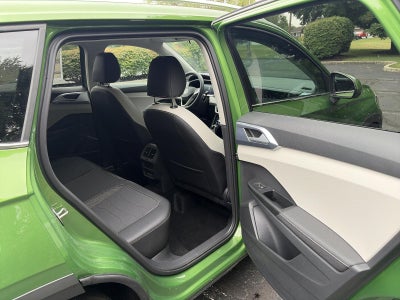 2026 Volkswagen Taos SE 4MOTION