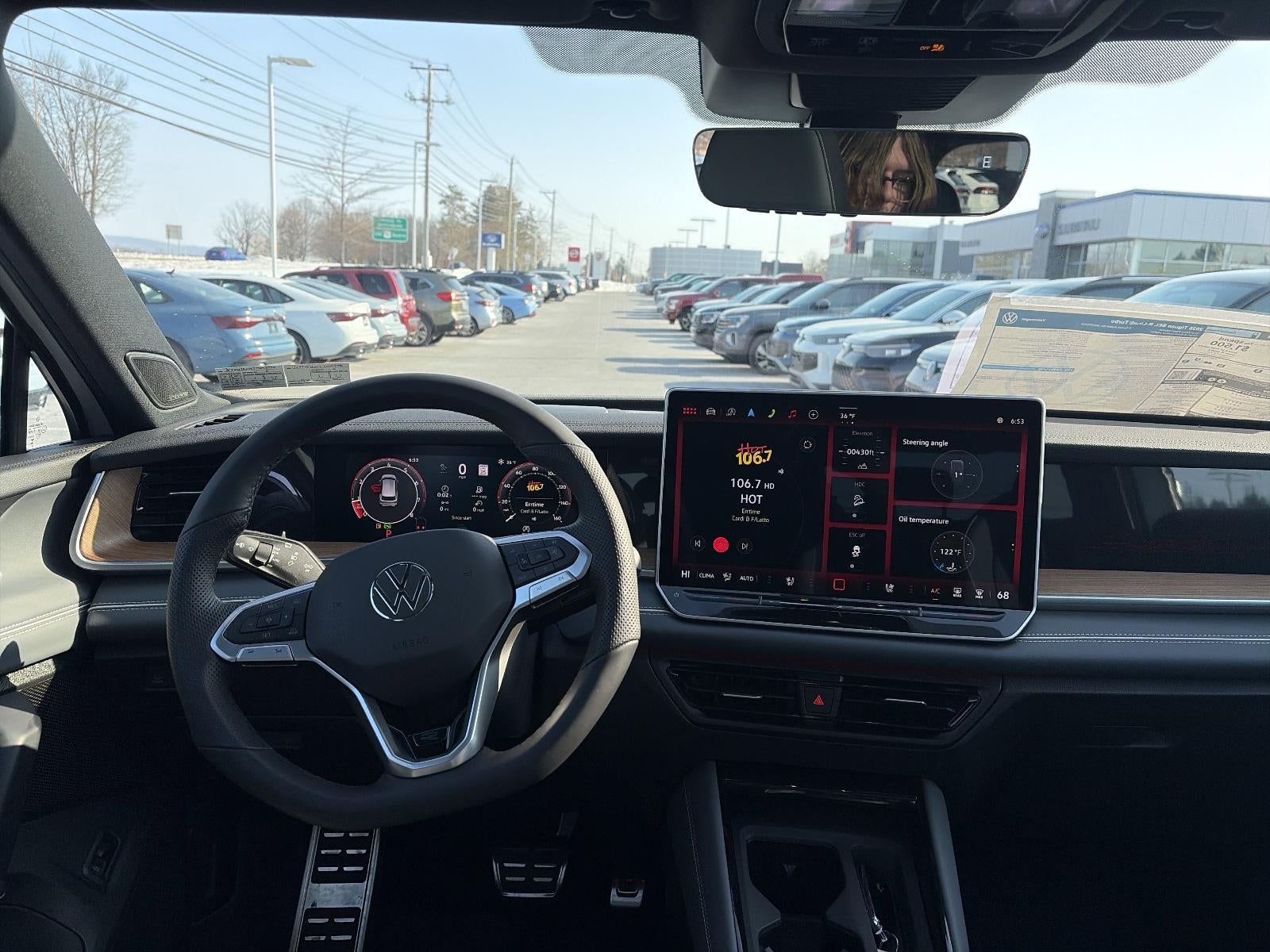 2026 Volkswagen Tiguan 2.0T SEL R-Line Turbo 4MOTION