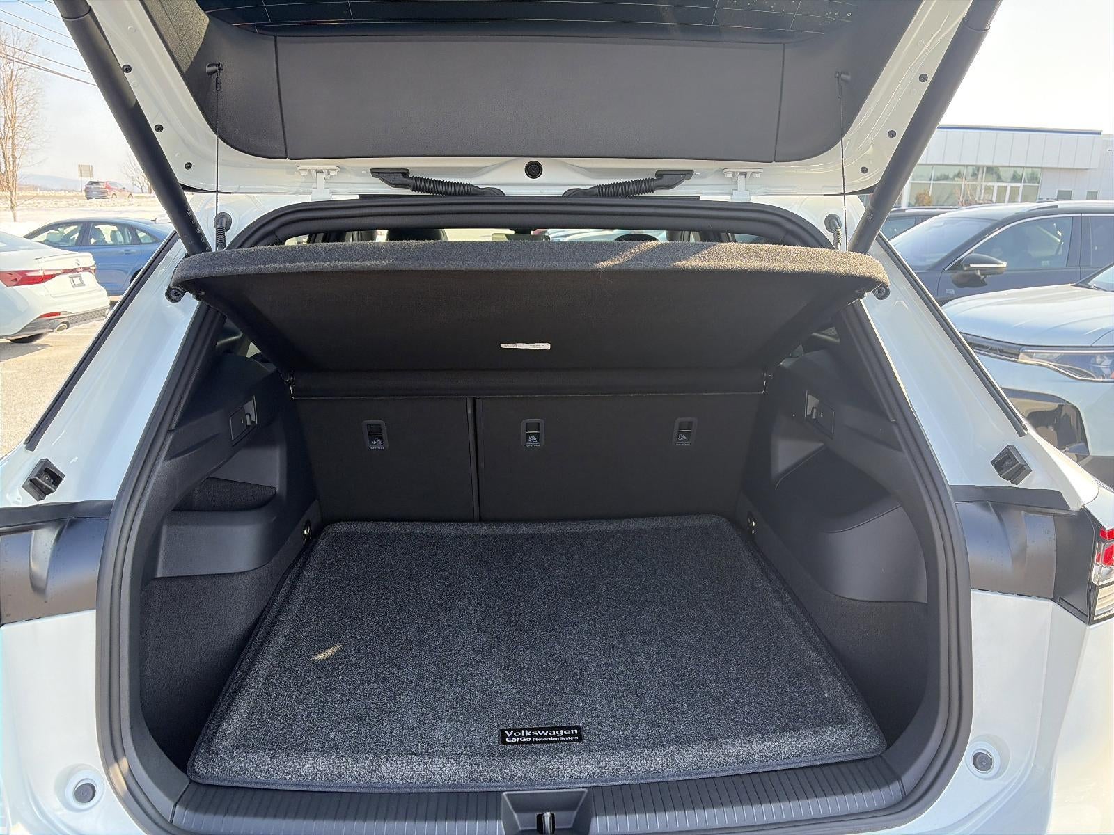 2026 Volkswagen Tiguan 2.0T SEL R-Line Turbo 4MOTION