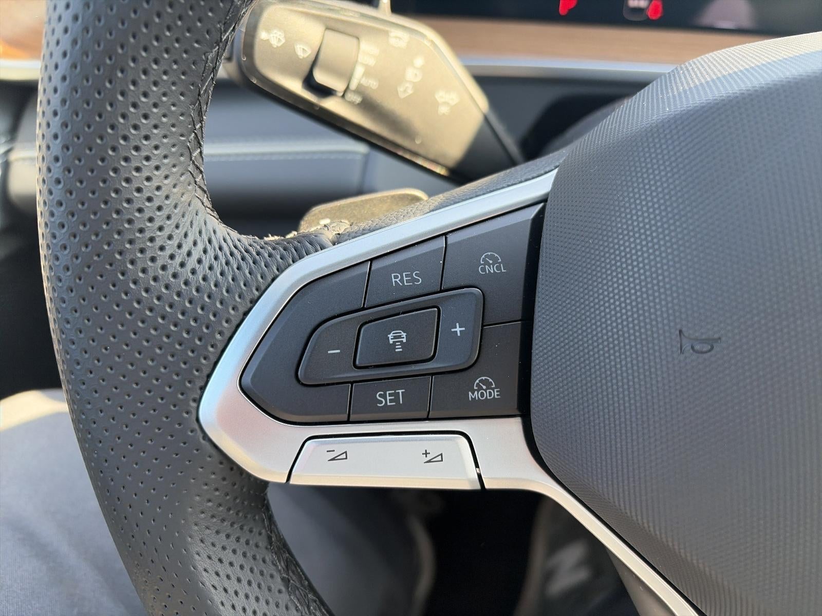 2026 Volkswagen Tiguan 2.0T SEL R-Line Turbo 4MOTION