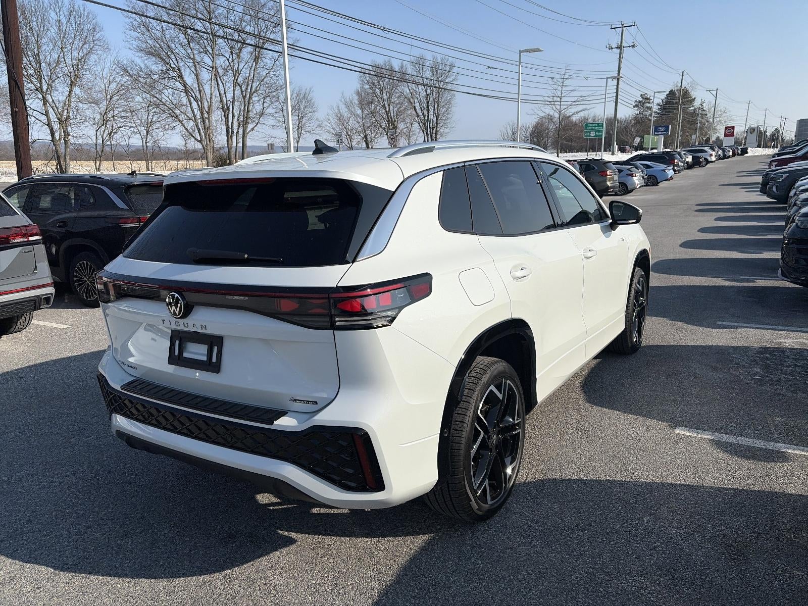 2026 Volkswagen Tiguan 2.0T SEL R-Line Turbo 4MOTION