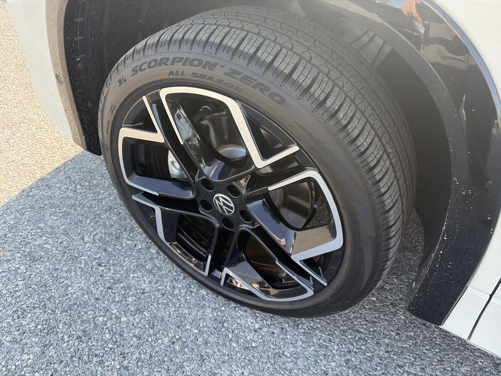 2026 Volkswagen Tiguan 2.0T SEL R-Line Turbo 4MOTION