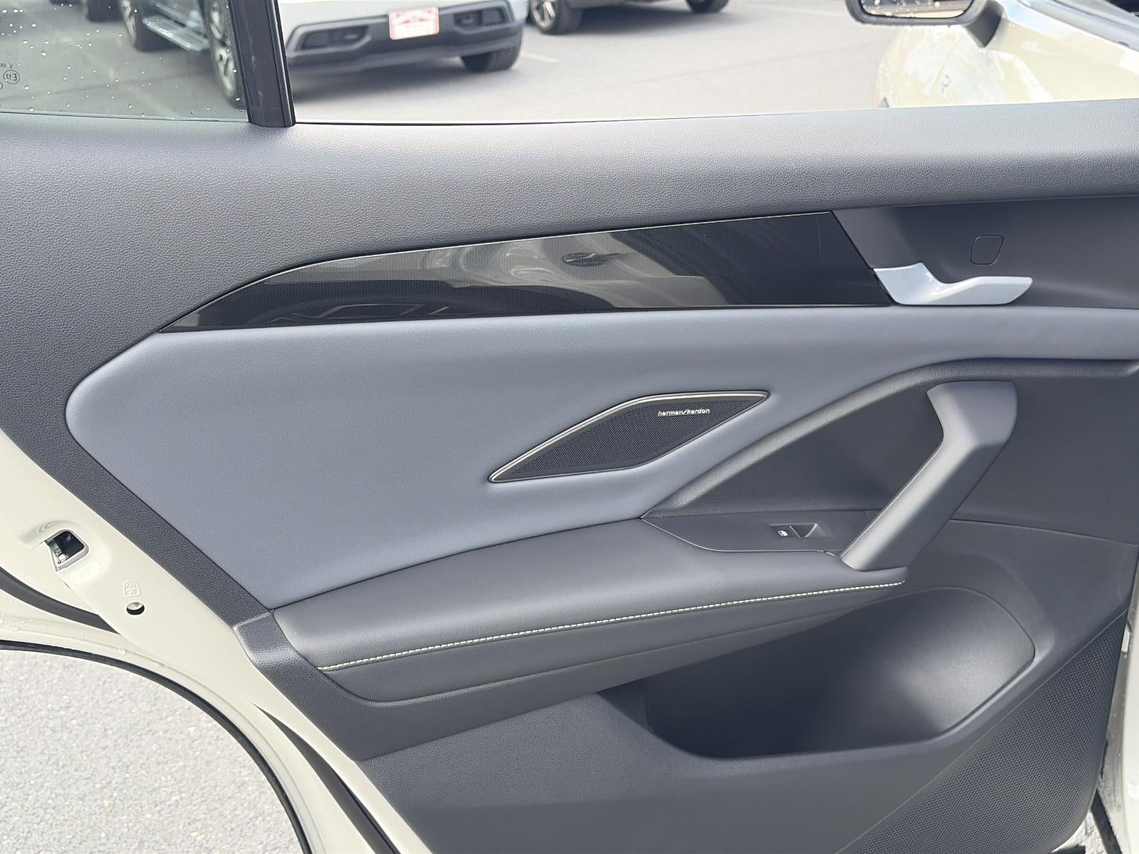 2026 Volkswagen Tiguan 2.0T SEL R-Line Turbo 4MOTION