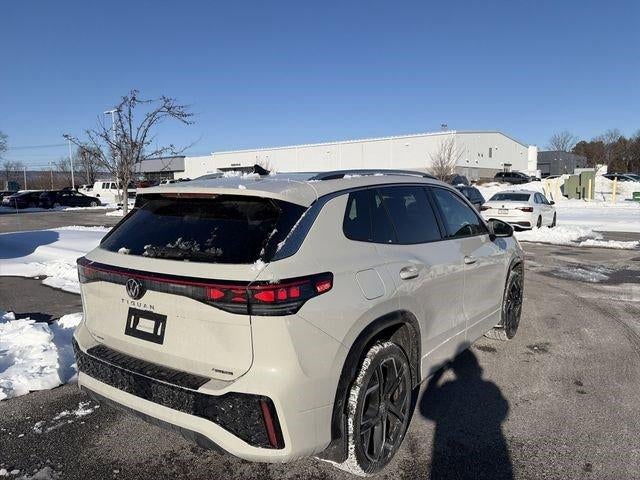 2026 Volkswagen Tiguan 2.0T SEL R-Line Turbo 4MOTION