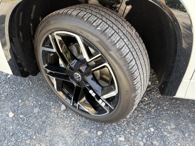2026 Volkswagen Tiguan SEL R-Line Turbo 4MOTION