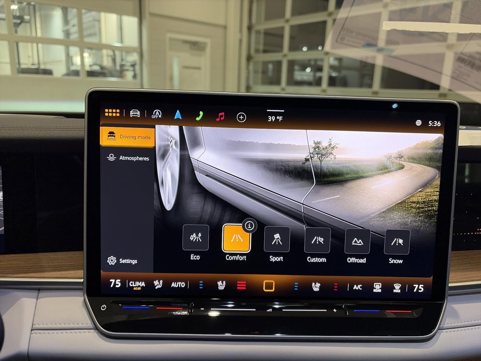 2026 Volkswagen Tiguan 2.0T SEL R-Line Turbo 4MOTION