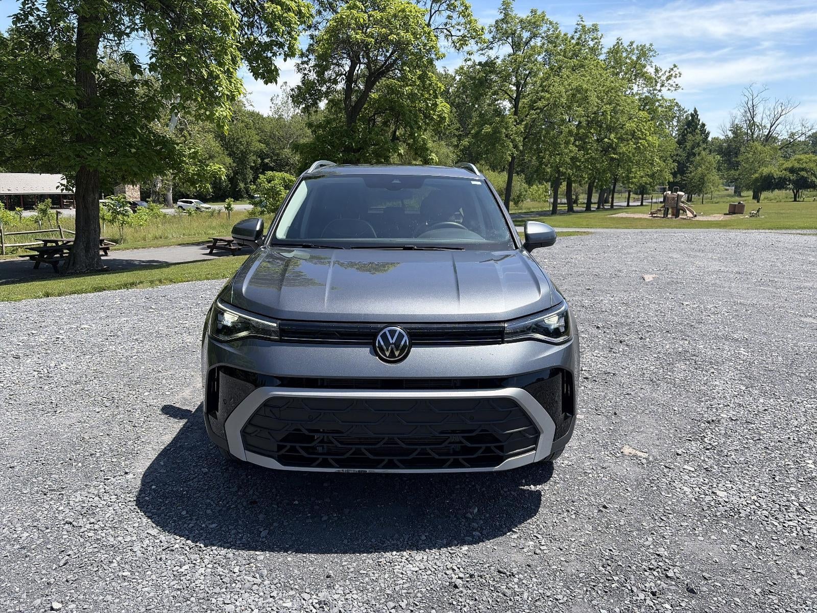 2025 Volkswagen Taos SE 4MOTION