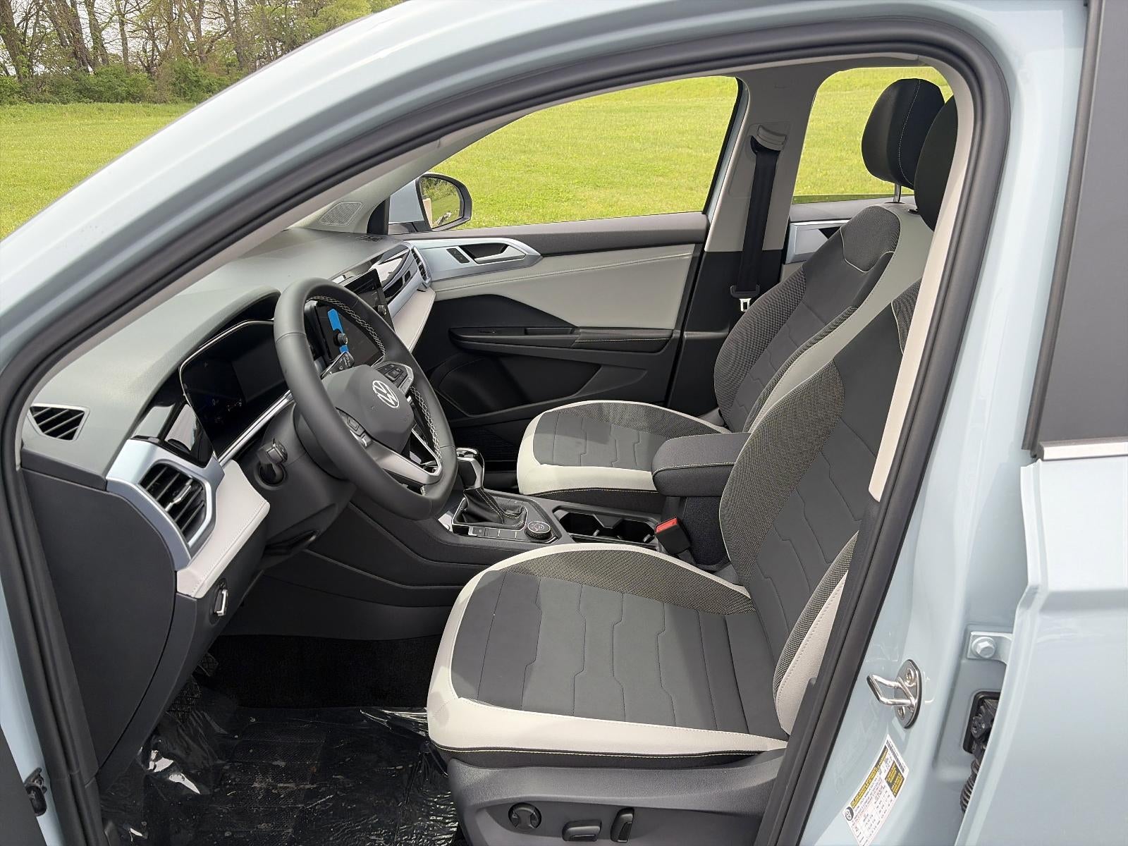 2026 Volkswagen Taos SE 4MOTION