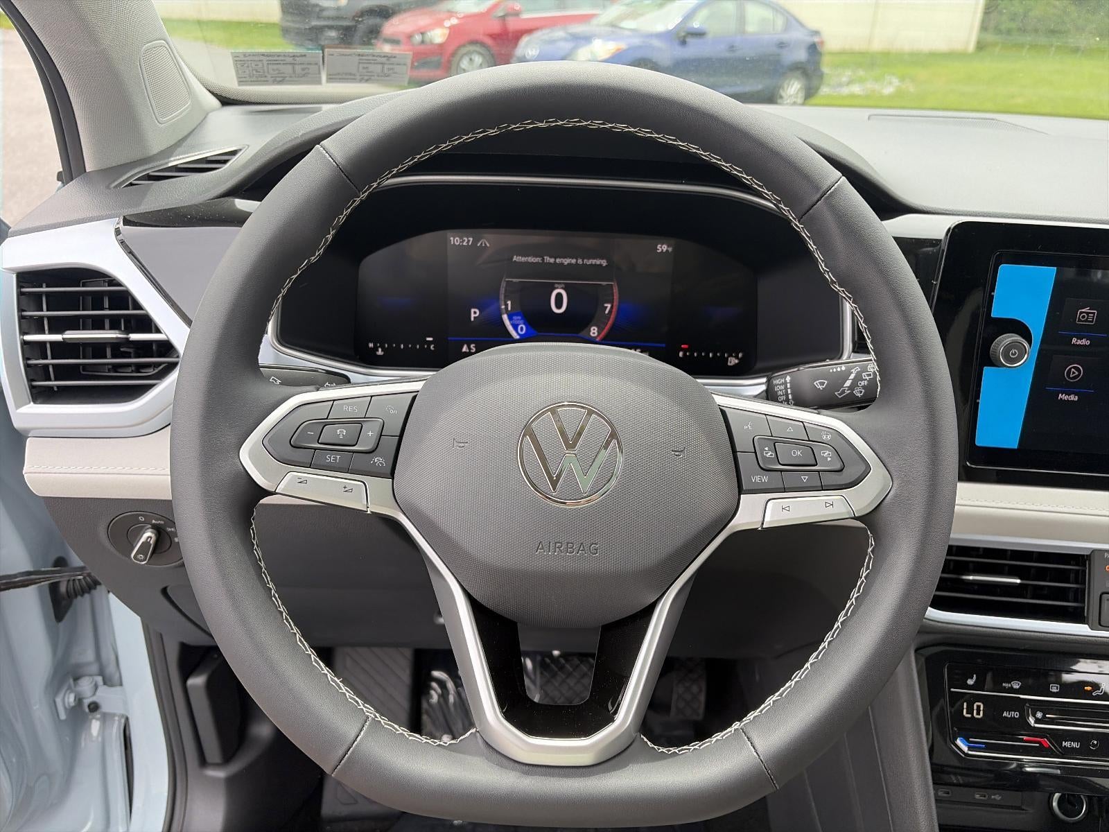 2026 Volkswagen Taos SE 4MOTION