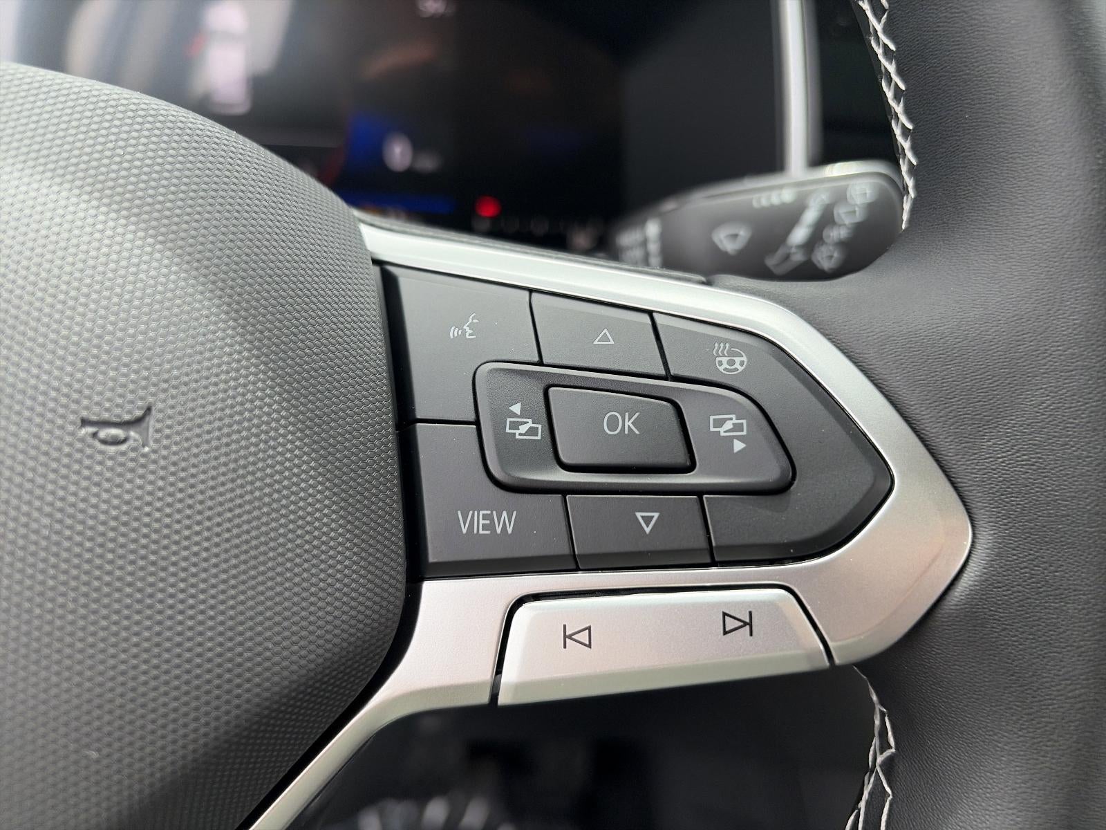 2026 Volkswagen Taos SE 4MOTION