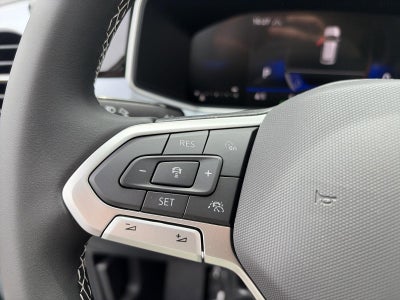 2026 Volkswagen Taos SE 4MOTION