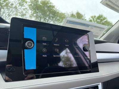 2026 Volkswagen Taos SE 4MOTION