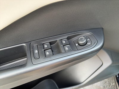2026 Volkswagen Taos SE 4MOTION