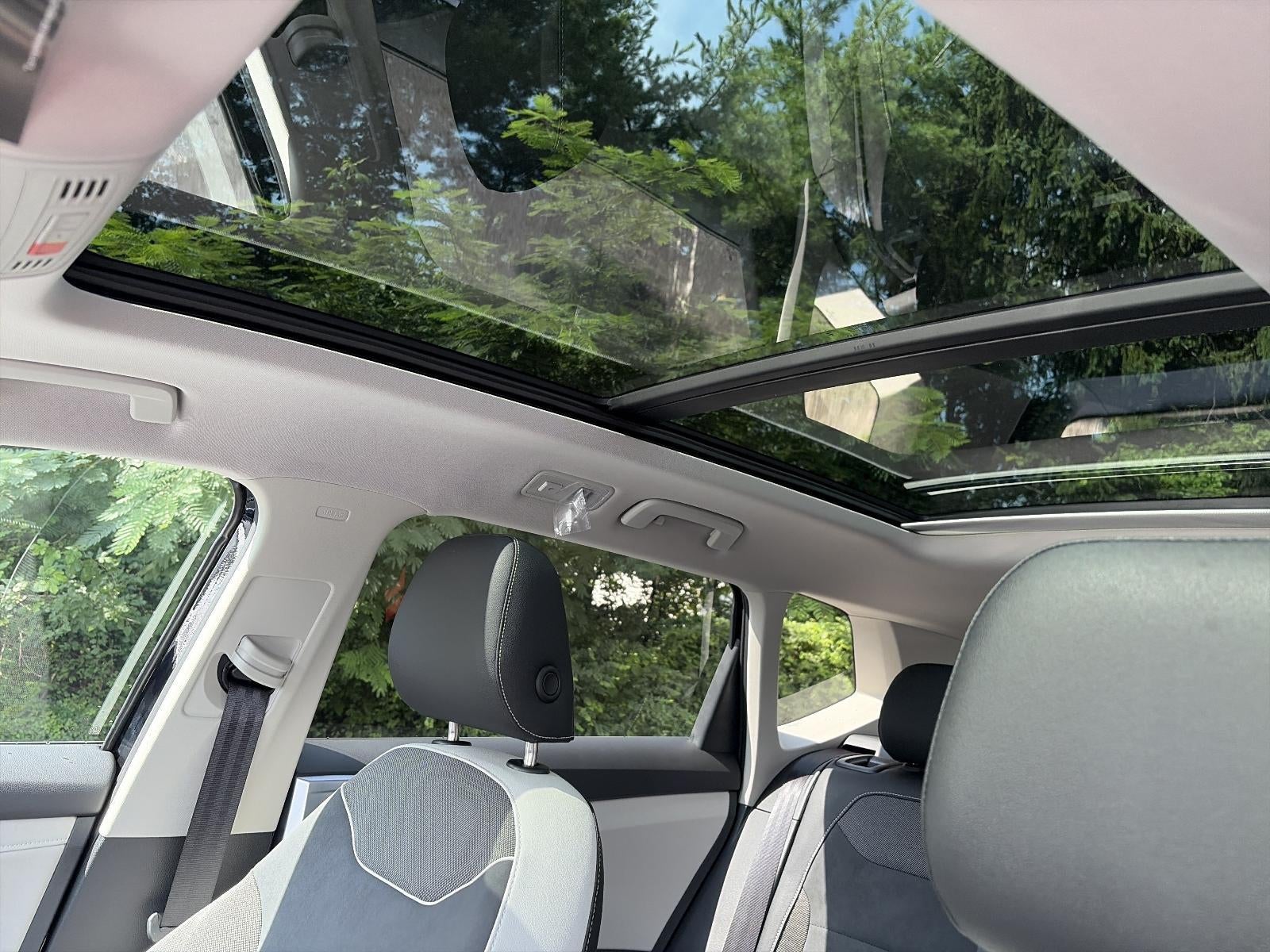 2026 Volkswagen Taos SE 4MOTION