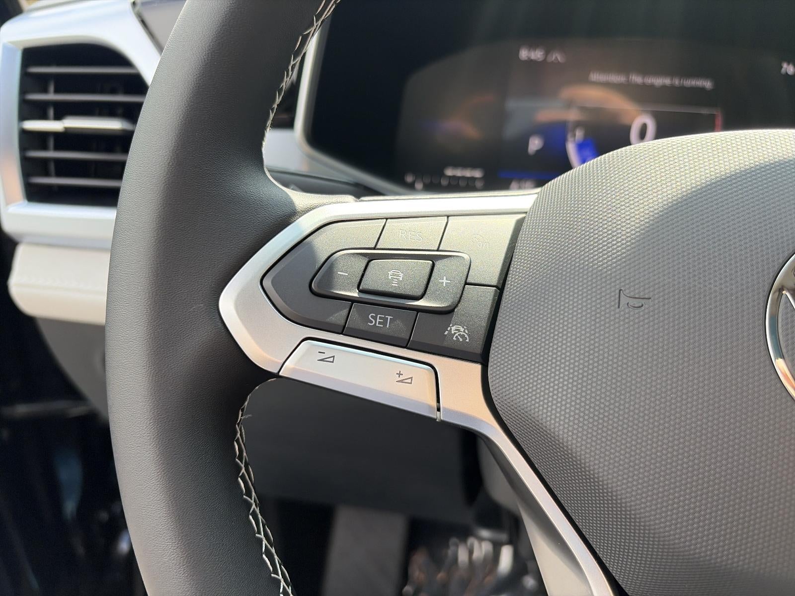 2026 Volkswagen Taos SE 4MOTION