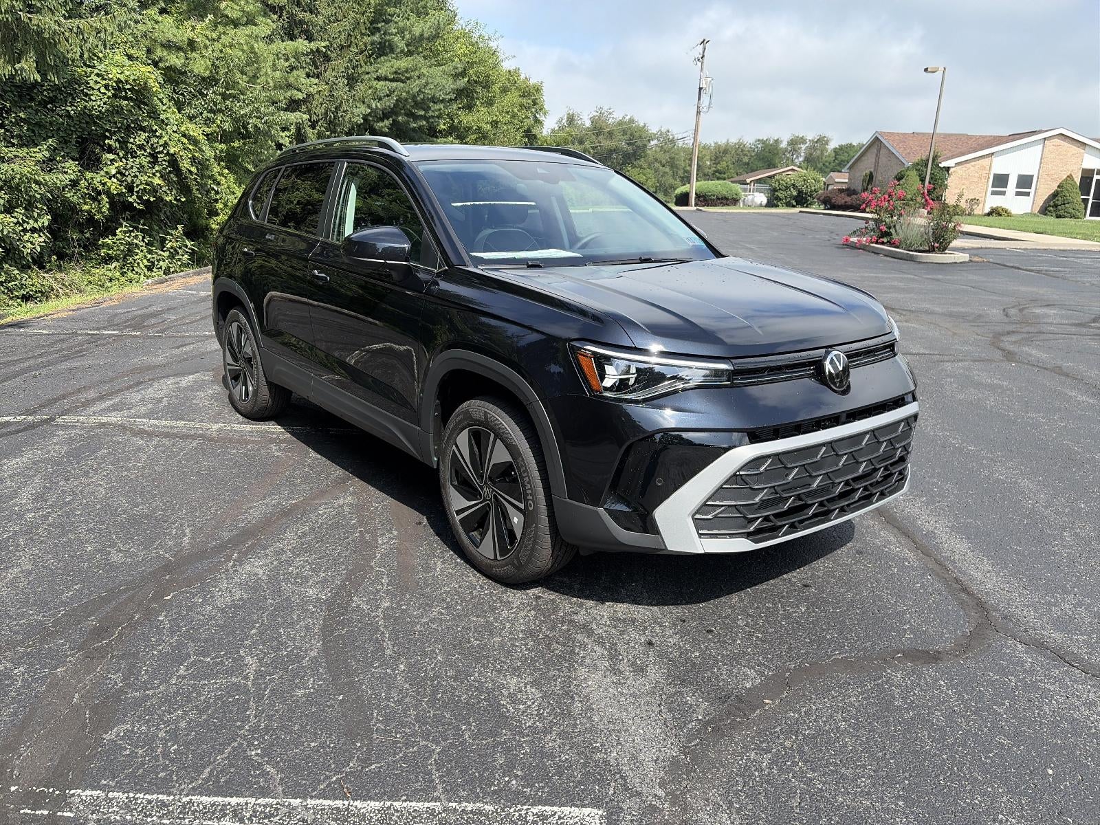 2026 Volkswagen Taos SE 4MOTION