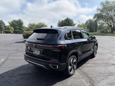 2026 Volkswagen Taos SE 4MOTION