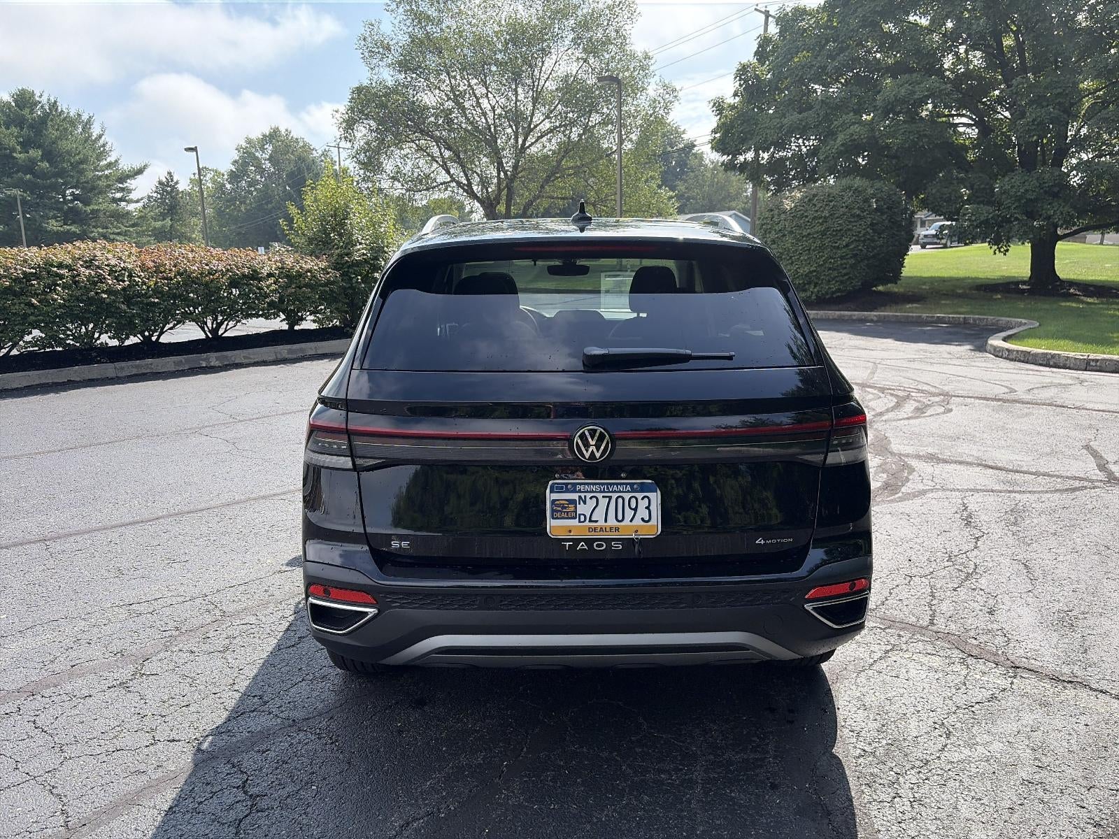 2026 Volkswagen Taos SE 4MOTION
