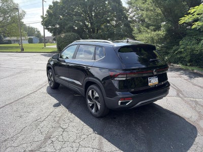 2026 Volkswagen Taos SE 4MOTION