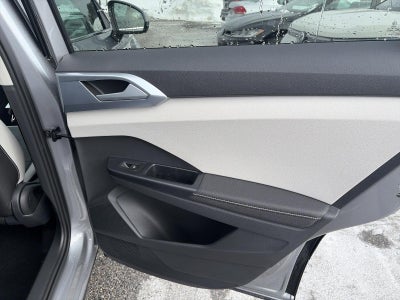 2026 Volkswagen Taos SE 4MOTION