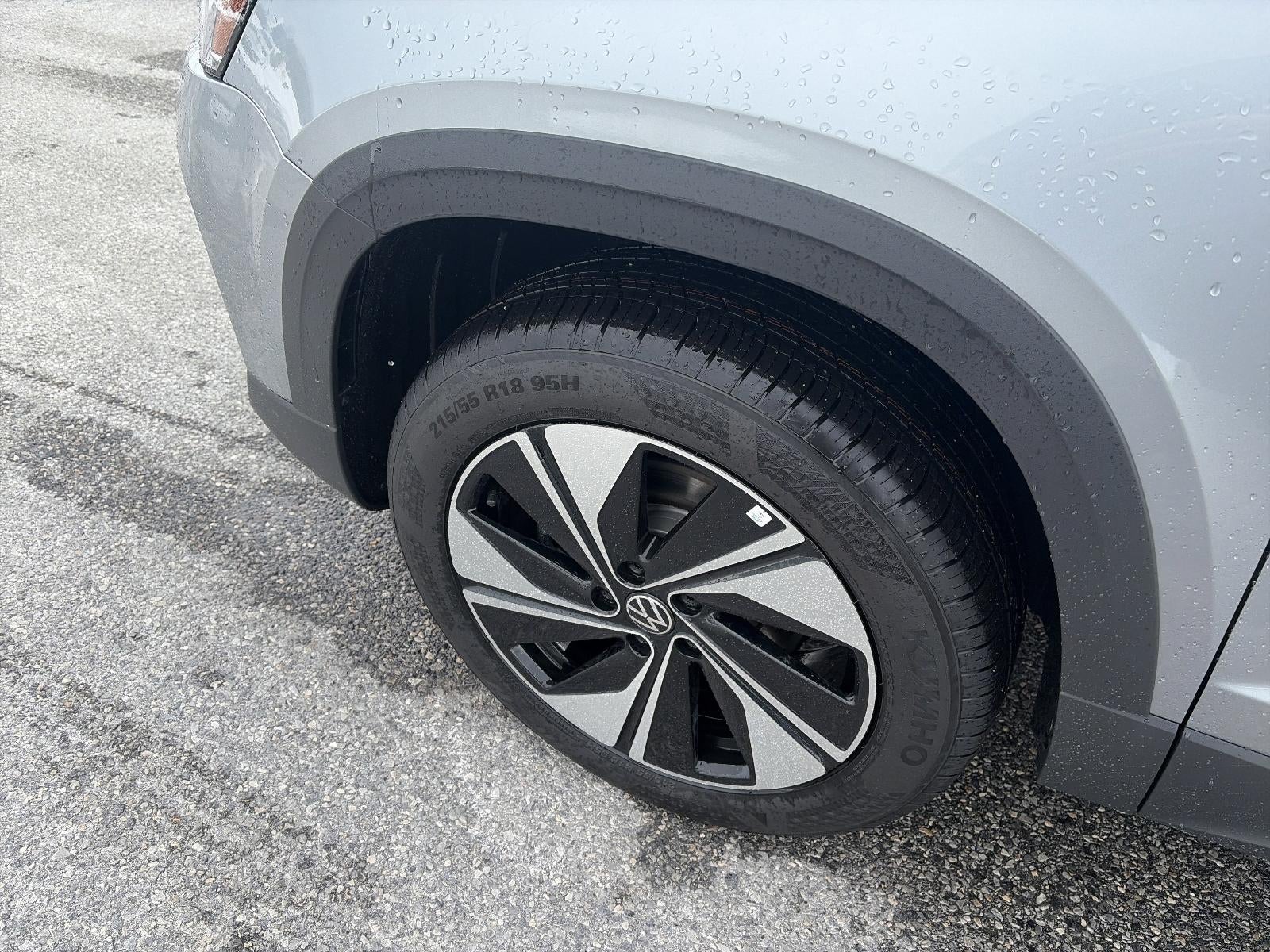 2026 Volkswagen Taos SE 4MOTION