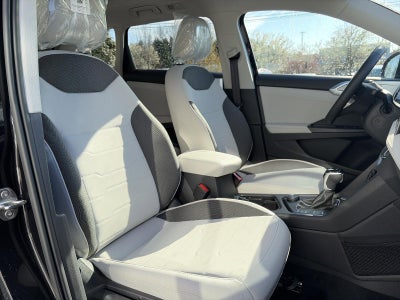 2026 Volkswagen Taos SE 4MOTION