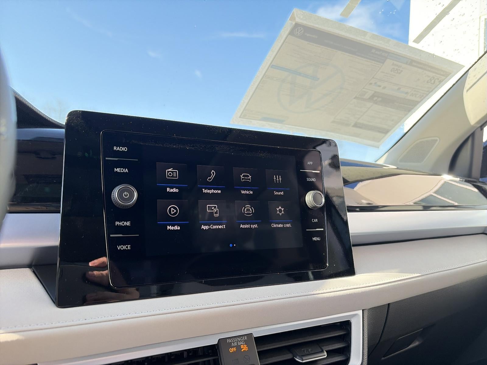 2026 Volkswagen Taos SE 4MOTION