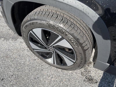 2026 Volkswagen Taos SE 4MOTION