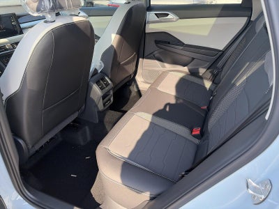 2026 Volkswagen Taos SE 4MOTION