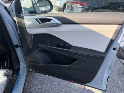 2026 Volkswagen Taos SE 4MOTION