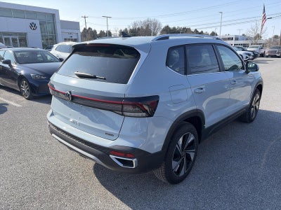 2026 Volkswagen Taos SE 4MOTION