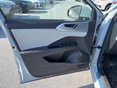 2026 Volkswagen Taos SE 4MOTION