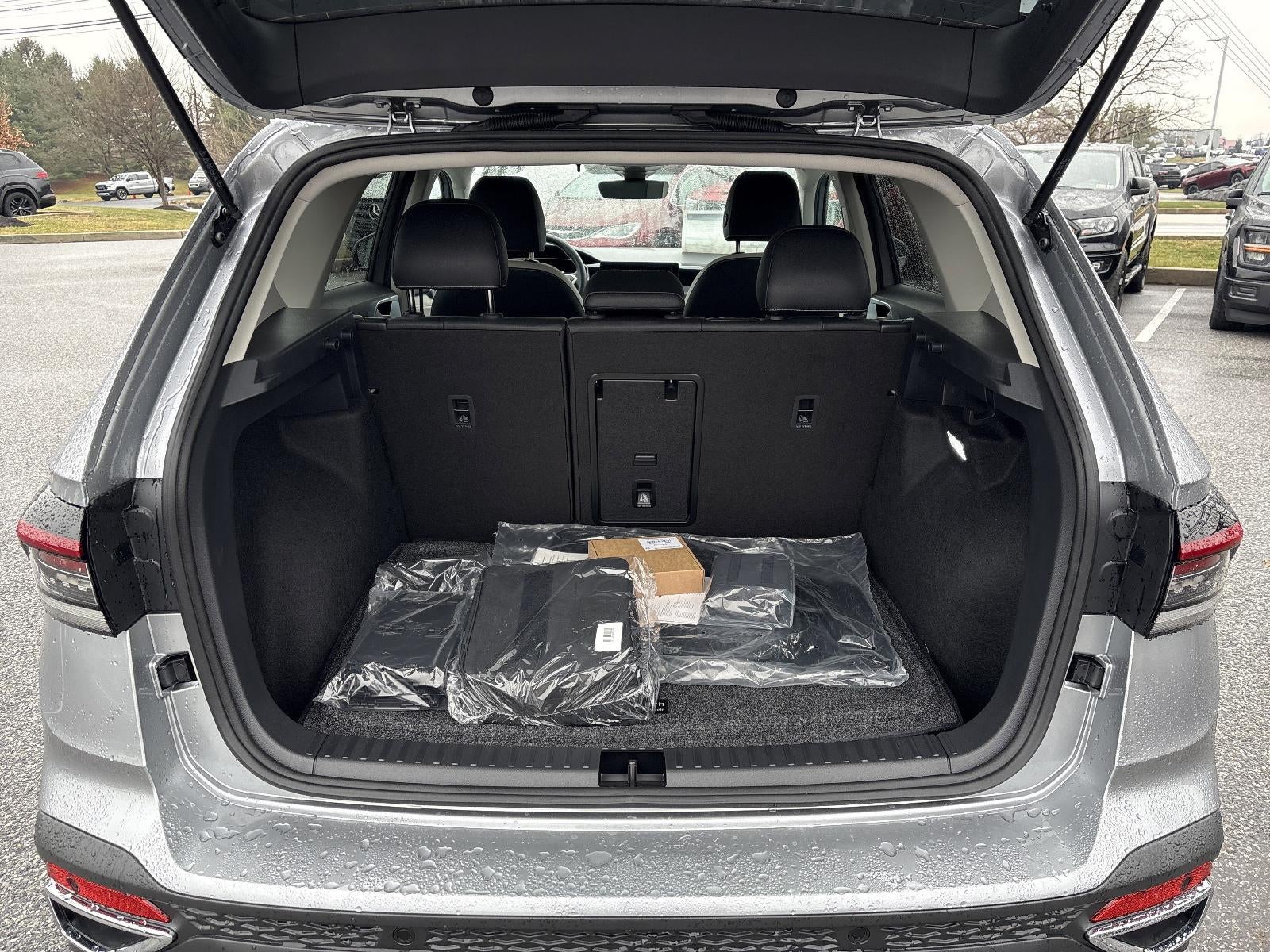 2026 Volkswagen Taos SE 4MOTION