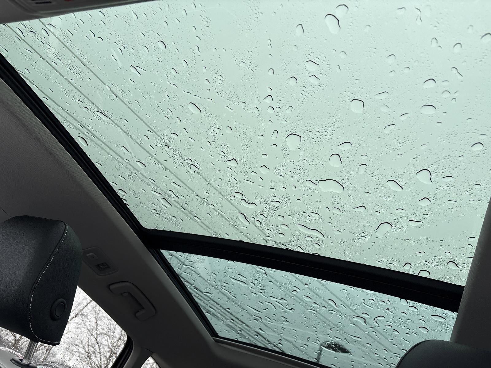 2026 Volkswagen Taos SE 4MOTION